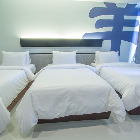 Baba House Hotel - Sha Plus Пхукет Екстер'єр фото