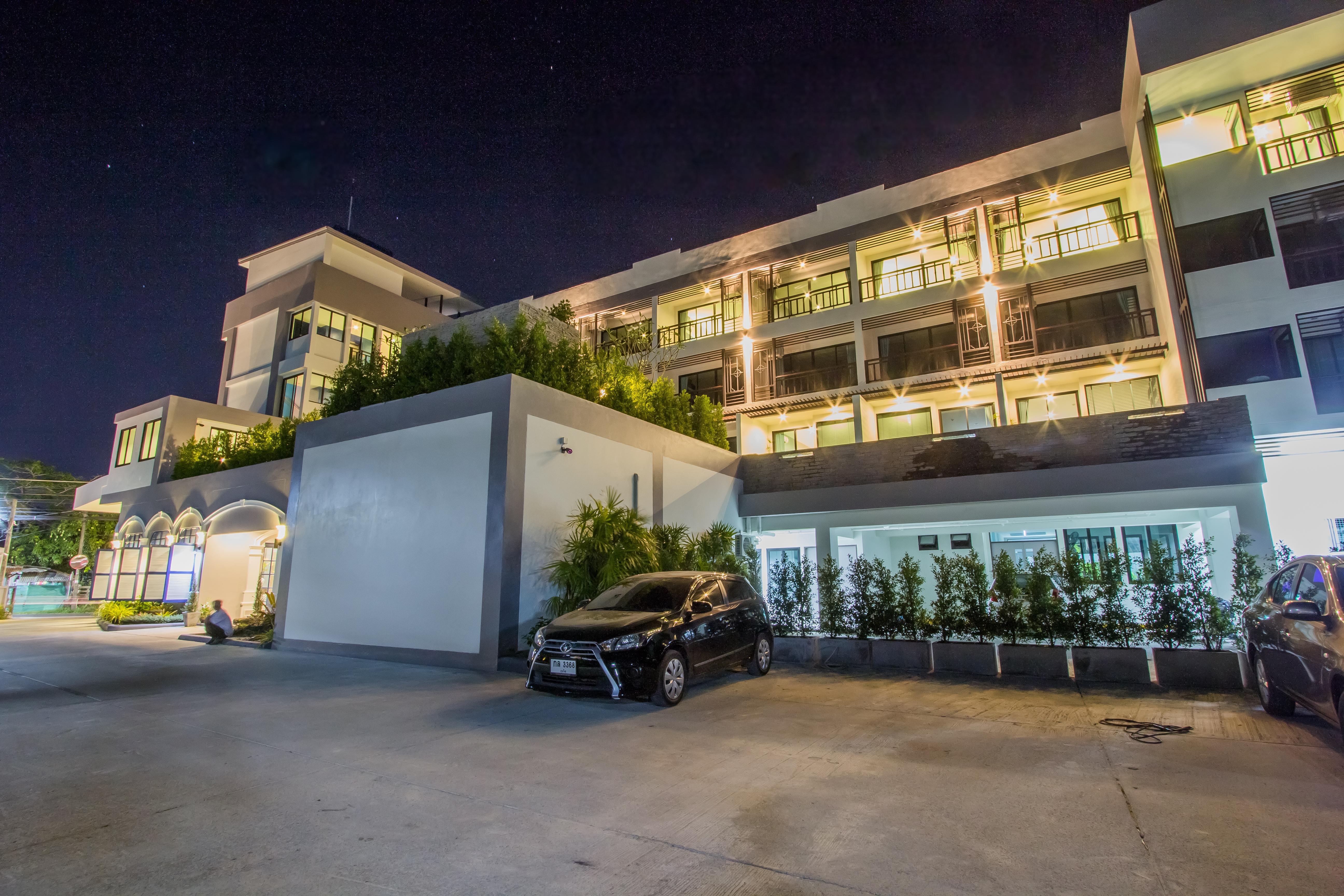 Baba House Hotel - Sha Plus Пхукет Екстер'єр фото